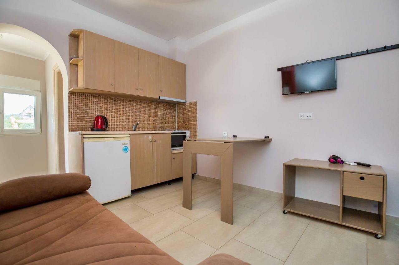 Lena Apartments II ลิเมนาเรีย ภายนอก รูปภาพ